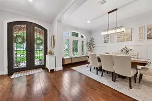 738 E Creekside Dr, Houston, TX 77024 - Photo 7