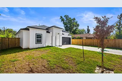5526 Hartwick Road, Houston, TX 77016 - Photo 3