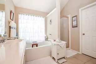 12314 Mardi Gras Dr, Houston, TX 77014 - Photo 13