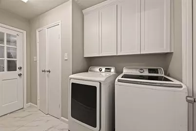 5207 Bent Bough Lane, Houston, TX 77088 - Photo 17