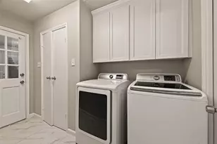 5207 Bent Bough Ln, Houston, TX 77088 - Photo 17