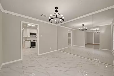 5207 Bent Bough Lane, Houston, TX 77088 - Photo 3