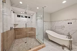 5207 Bent Bough Ln, Houston, TX 77088 - Photo 41