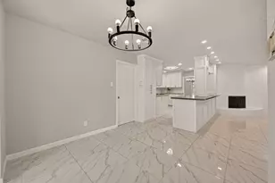 5207 Bent Bough Ln, Houston, TX 77088 - Photo 11