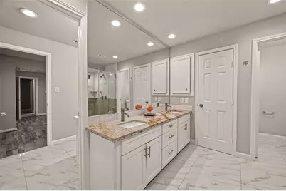 5207 Bent Bough Lane, Houston, TX 77088 - Photo 39