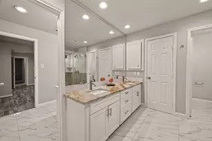 5207 Bent Bough Ln, Houston, TX 77088 - Photo 39