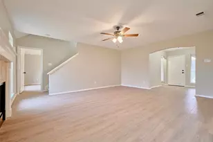 4801 E Columbary Dr, Rosenberg, TX 77471 - Photo 11