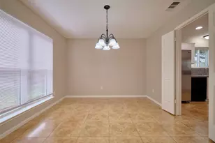 4801 E Columbary Dr, Rosenberg, TX 77471 - Photo 7