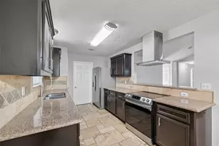 523 Shenandoah Dr, Richmond, TX 77469 - Photo 11