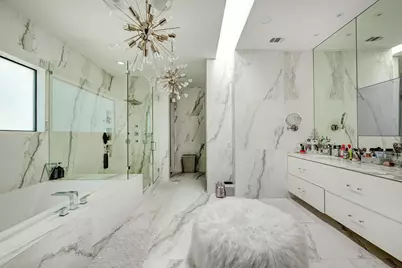 4028 Chatham Lane, Houston, TX 77027 - Photo 9