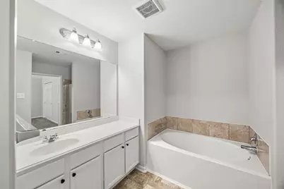 15414 Winding Boardwalk Way, Houston, TX 77044 - Photo 17