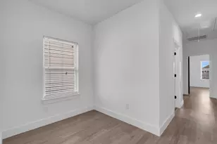 8136 Chateau St, Houston, TX 77028 - Photo 29