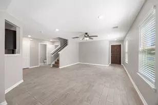 4703 Orchard Garden Way, Houston, TX 77066 - Photo 3