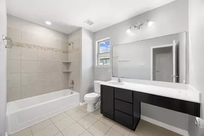 4703 Orchard Garden Way, Houston, TX 77066 - Photo 11