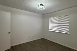 1410 Blalock Rd, Houston, TX 77055 - Photo 11