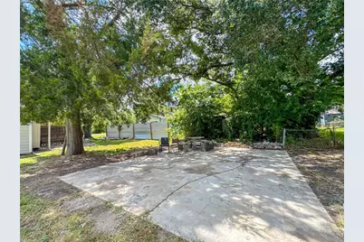 12816 Mykawa Road, Brookside Village, TX 77581 - Photo 19