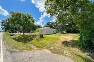 12816 Mykawa Rd, Brookside Village, TX 77581 - Photo 1