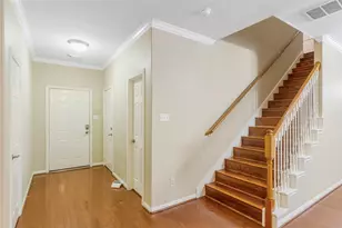1430 W 24th St, Houston, TX 77008 - Photo 5