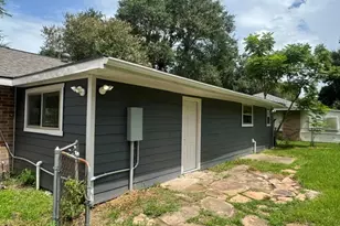 1607 W Houston Dr, La Marque, TX 77568 - Photo 29