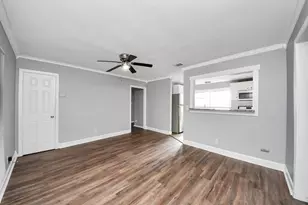 10614 Buffum St, Houston, TX 77051 - Photo 7