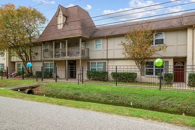 1701 Upland Drive #114, Houston, TX 77043 - Photo 25