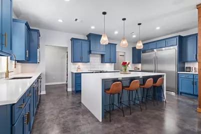 847 W Buccaneer Drive, Winnie, TX 77665 - Photo 9