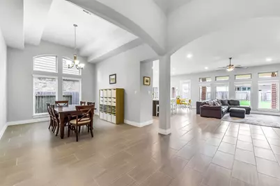 13611 Mystic Park Court, Pearland, TX 77584 - Photo 3