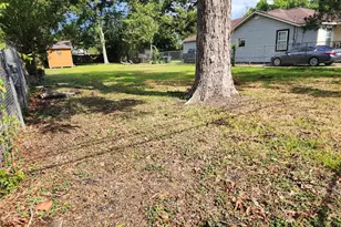 219 Heaney Dr, Houston, TX 77076 - Photo 1