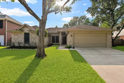 16010 Cedar Gully Drive, Friendswood, TX 77546 - Photo 1