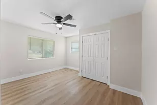 2197 County Rd 540, Alvin, TX 77511 - Photo 37