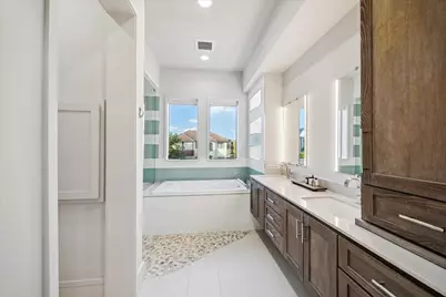 1249 Chippendale Road, Houston, TX 77018 - Photo 25