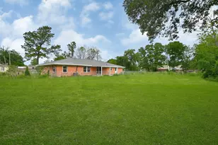 7508 Harlem St, Baytown, TX 77521 - Photo 13