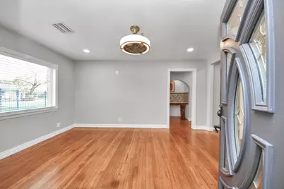 602 Fostoria Lane, Houston, TX 77076 - Photo 5