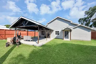 602 Fostoria Ln, Houston, TX 77076 - Photo 39