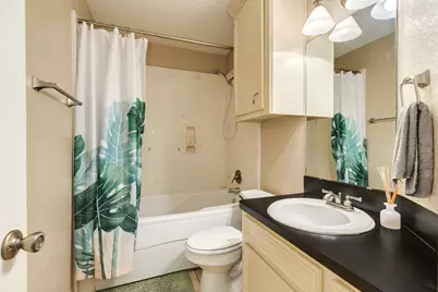 155 Silverbell Circle, Lake Jackson, TX 77566 - Photo 19