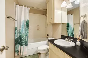 155 Silverbell Cir, Lake Jackson, TX 77566 - Photo 19