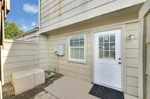 6358 Creekbend Dr, Houston, TX 77096 - Photo 27