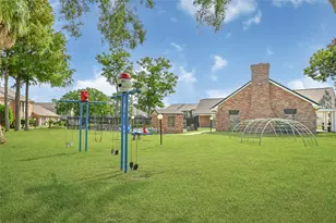 6358 Creekbend Dr, Houston, TX 77096 - Photo 29