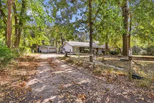 10253 Wanda Ln, Montgomery, TX 77316 - Photo 1