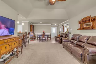 106 Harbour Town Way, Conroe, TX 77356 - Photo 11