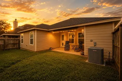 106 Harbour Town Way, Conroe, TX 77356 - Photo 5