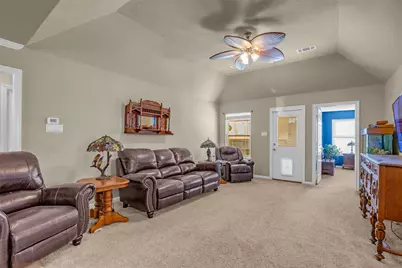106 Harbour Town Way, Conroe, TX 77356 - Photo 9
