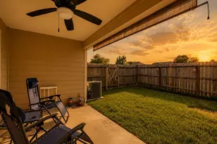 106 Harbour Town Way, Conroe, TX 77356 - Photo 35