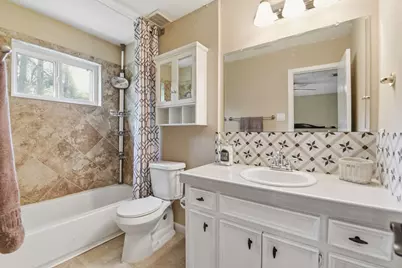 3008 Hunnington Drive, Conroe, TX 77303 - Photo 11