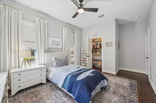 827 Sledge St, Houston, TX 77009 - Photo 13