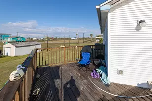 4019 3rd St, Galveston, TX 77554 - Photo 3