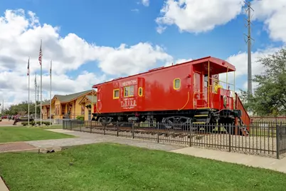 608 Hospital Street, Tomball, TX 77375 - Photo 9