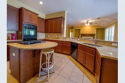 26173 Crown Ranch Boulevard, Montgomery, TX 77316 - Photo 23