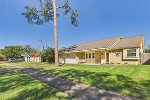 16411 Cavendish Dr, Houston, TX 77059 - Photo 3