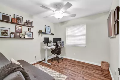 219 S Shanks Street, Clute, TX 77531 - Photo 21